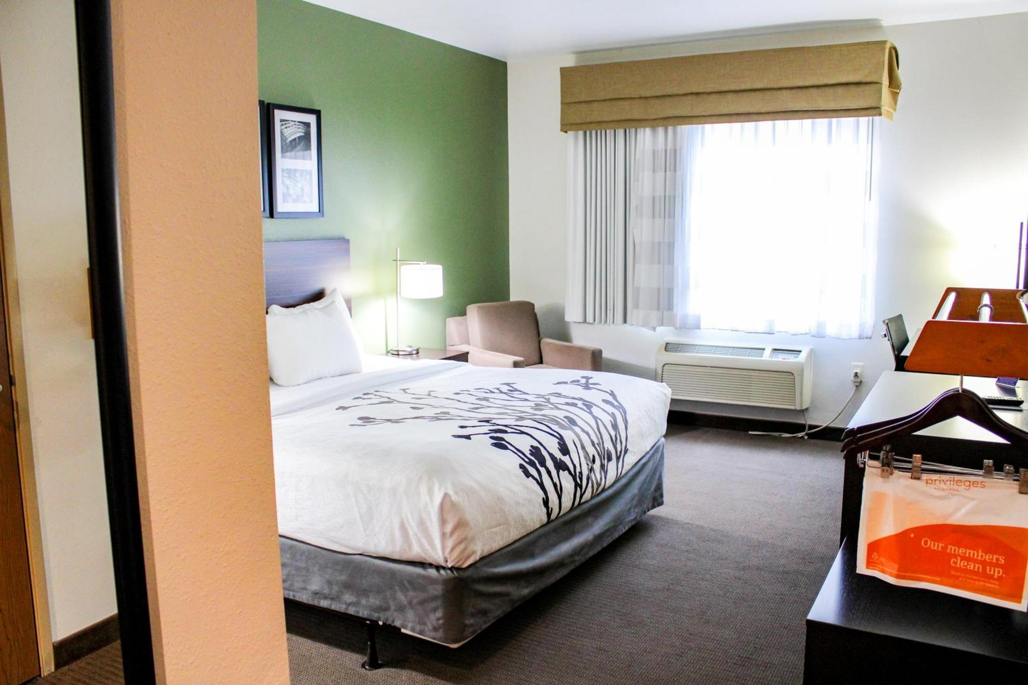 Sleep Inn & Suites Conference Center Eau Claire North Union Esterno foto