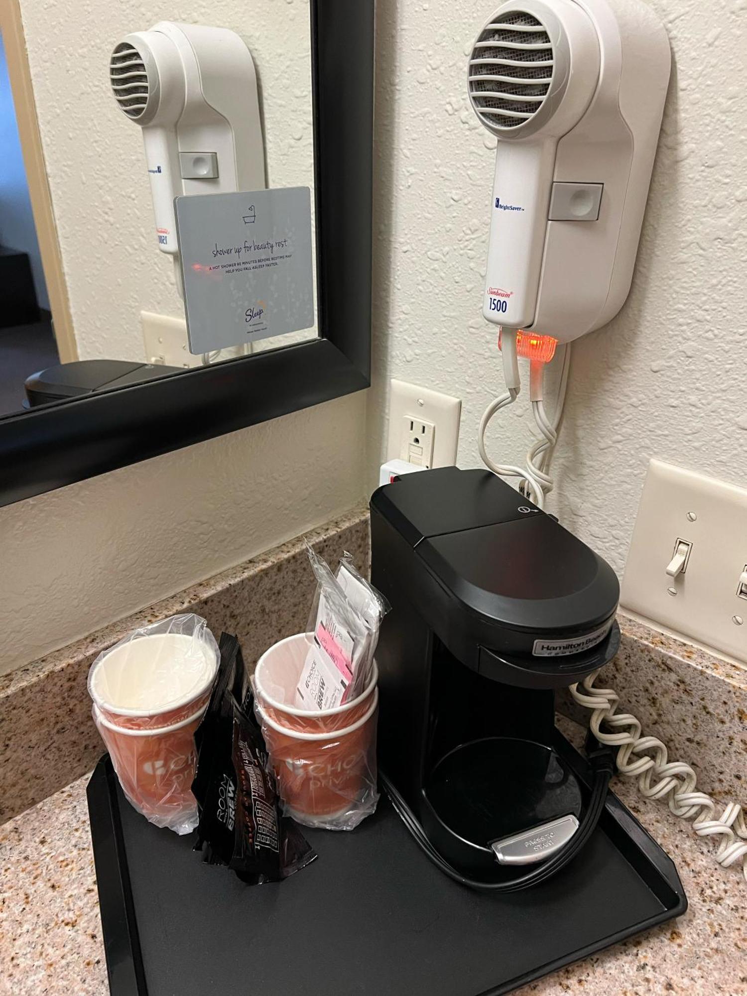 Sleep Inn & Suites Conference Center Eau Claire North Union Esterno foto